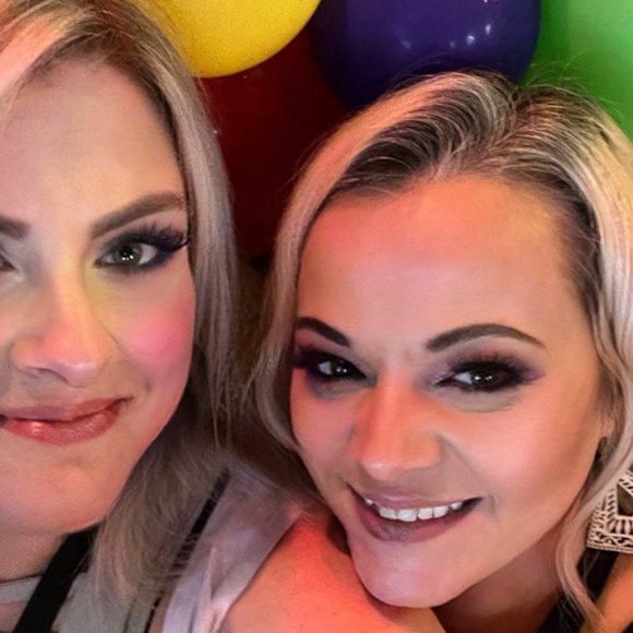 Allthingsglam Live Now! I want it Wednesday share show train - Picture 9 of 17